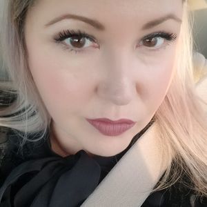 Meet your Posher, Frances